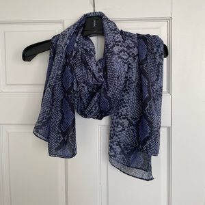 Blue snake skin print scarf